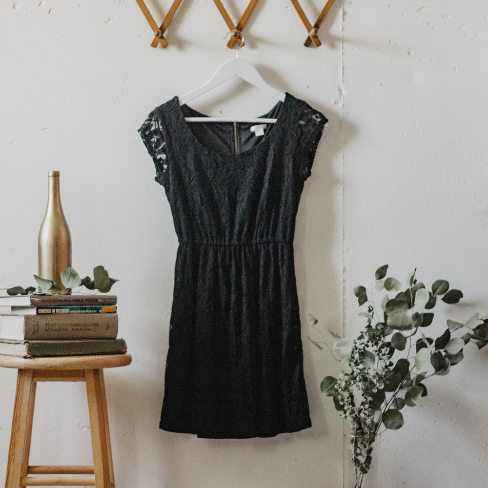 Semi formal black lace dress